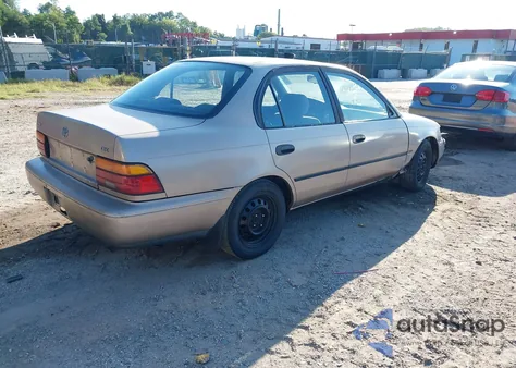 1994 Toyota Corolla Le/Dx z USA, uszkodzony, nr VIN 2T1AE09B5RC056755